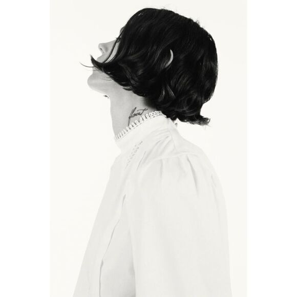SCALLOPED COTTON POPLIN TOP BLOUSE - Picture 2 of 5